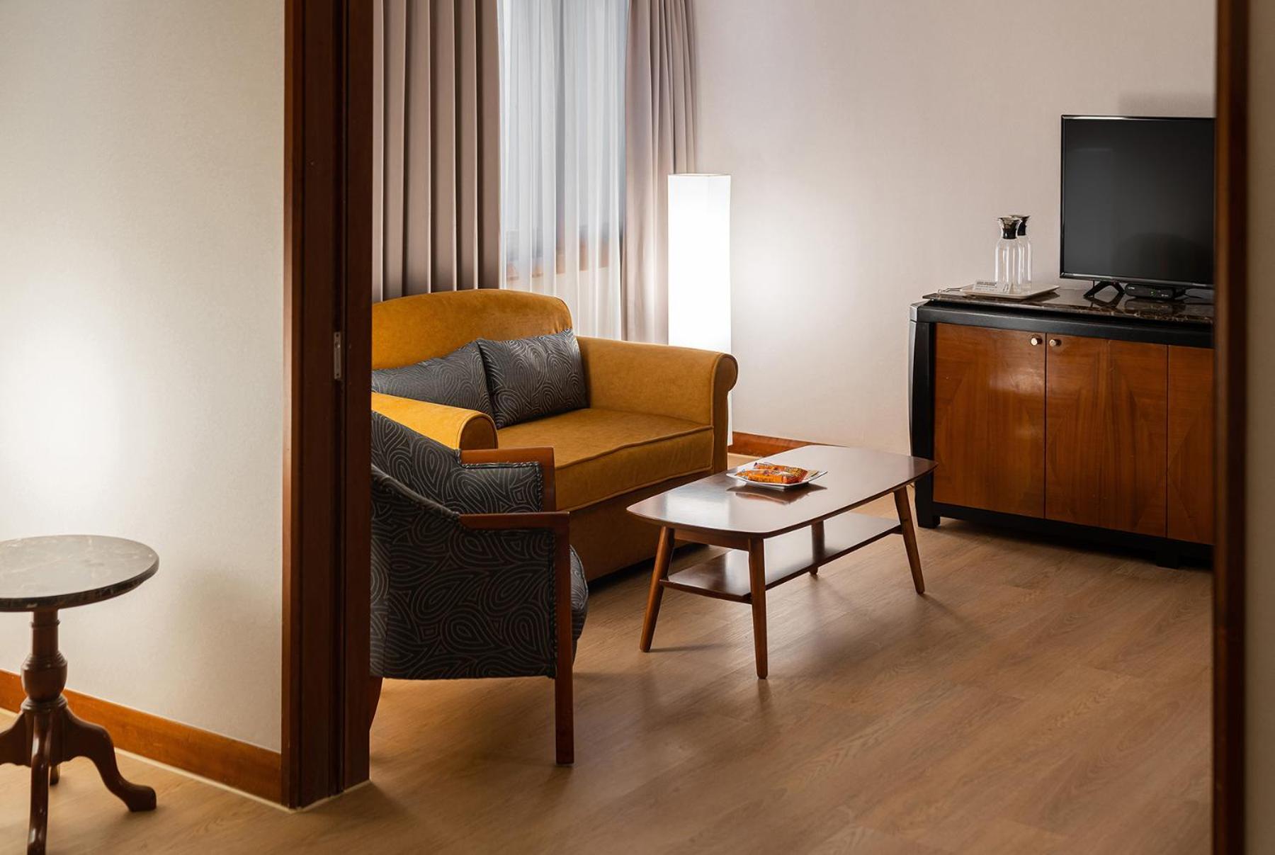 Hotel National Tchaj-čung Exteriér fotografie